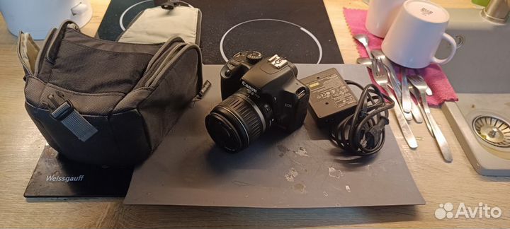 Canon 1000D