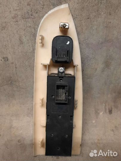 Блок управления стеклоподъемниками chery fora