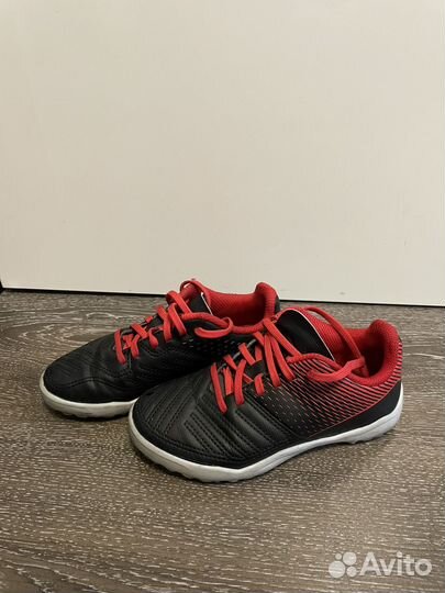 Бутсы сороконожки 28 размер