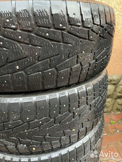 Nokian Tyres Hakkapeliitta R 235/60 R18