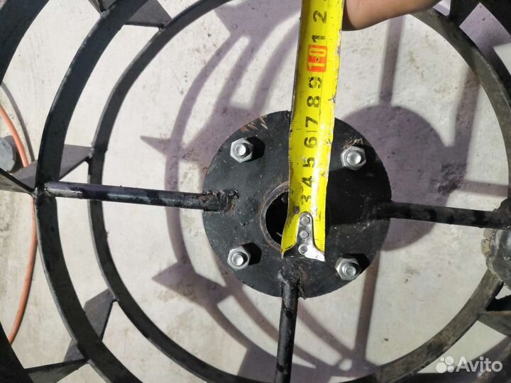 Грунтозацепы и лопата на мотоблок