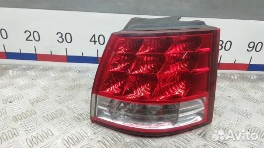 Фонарь задний правый citroen C-crosser (ZML08MY01)