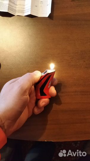 Зажигалки Мальборо и LM