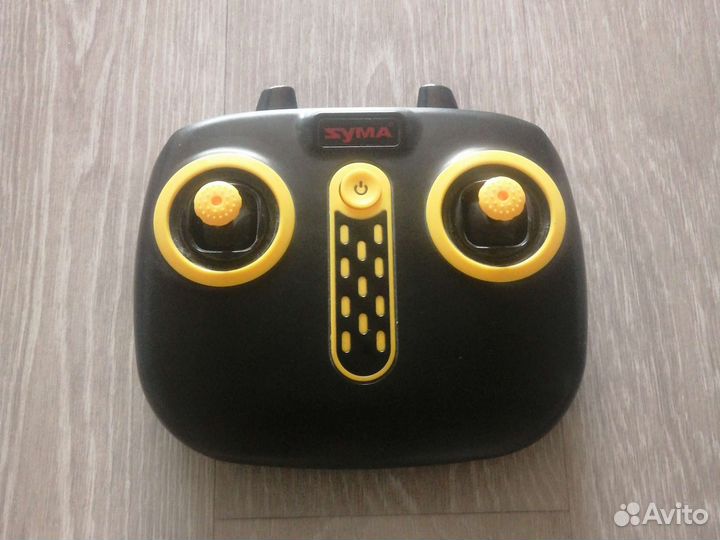 Квадрокоптер с камерой