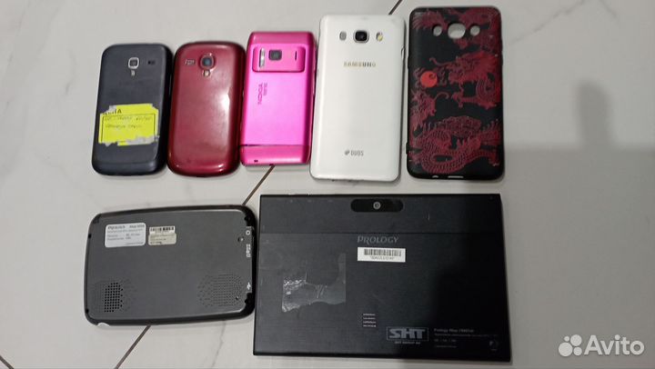 Samsung Galaxy J5 (2016), 2/16 ГБ