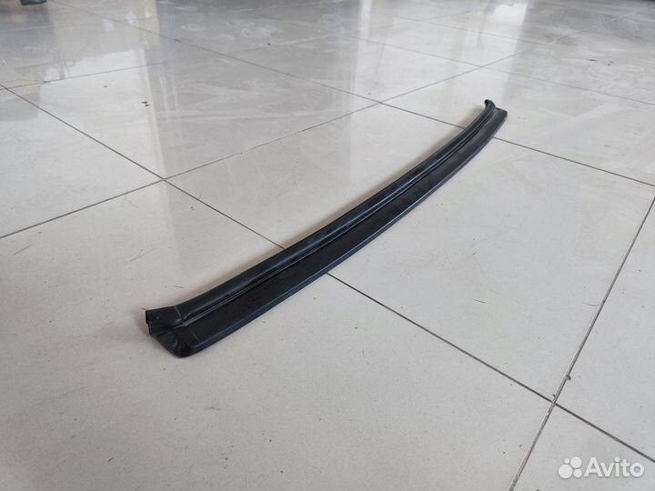 Резинка бампера bmw f10