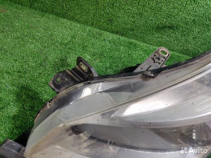 Фара левая Renault Clio 3