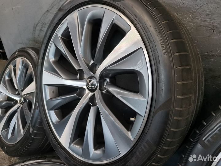 R19 Pirelli P Zero 245/40, PCD 5x120 DIA 60.1