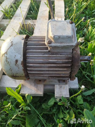 Электродвигатель