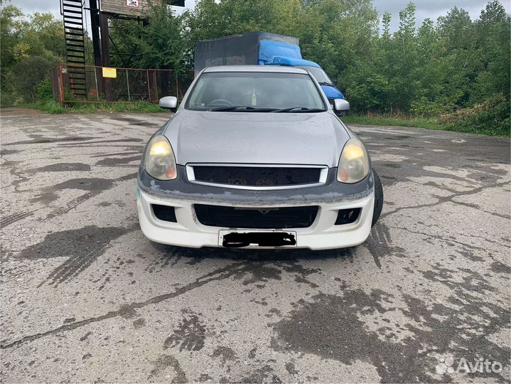 Бампер Nissan Skyline V35