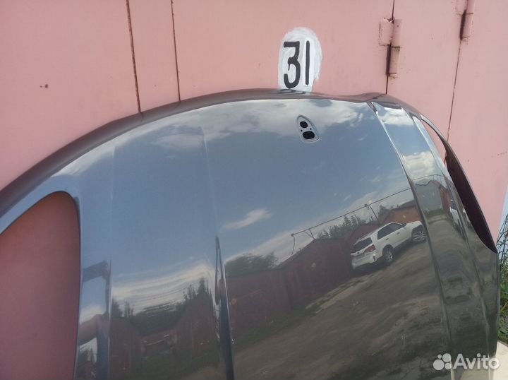 Капот Porsche Macan