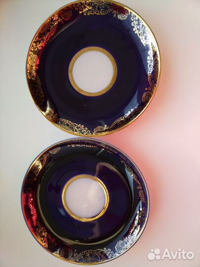 Чайные блюдца и тарелки десертные