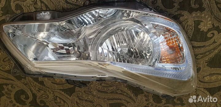 Фара правая Субару XV - 2012