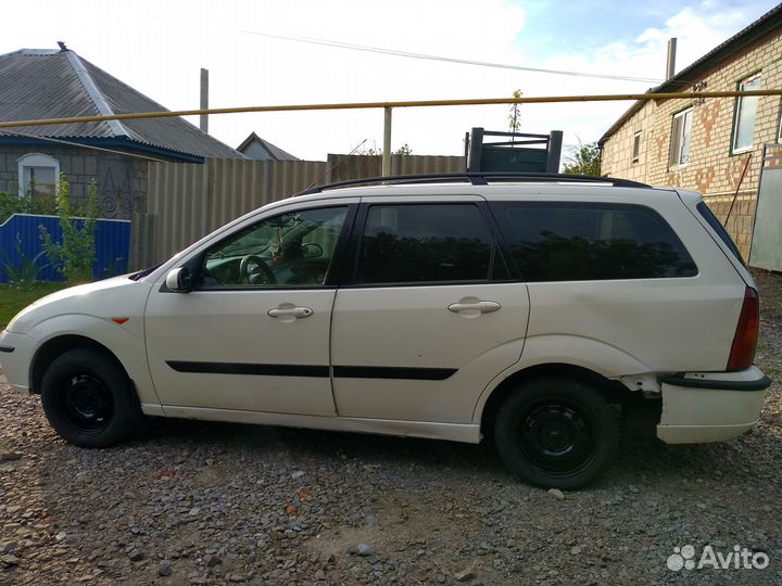 Ford Focus 1.6 МТ, 2004, 287 383 км
