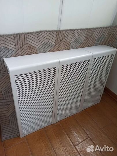 Экран радиатора отопления