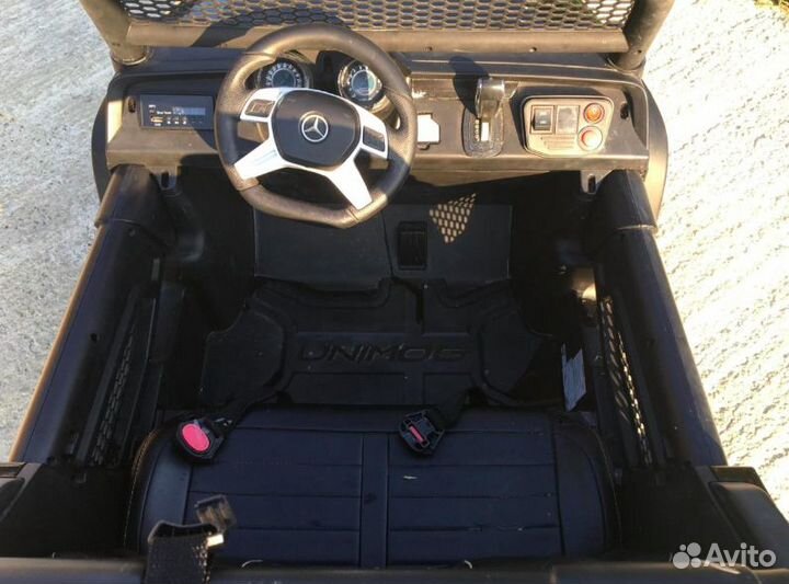 Двухместный Электромобиль Mercedes-Benz Unimog 4WD