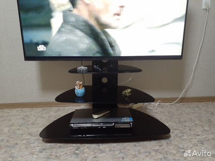 Подставка под телевизор