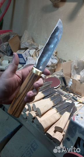 Нож охотничий для шкурения