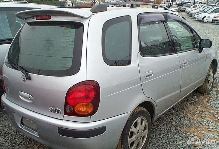 Toyota corolla spacio AE111-115