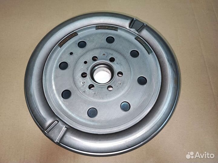 Маховик двухмассовый VAG