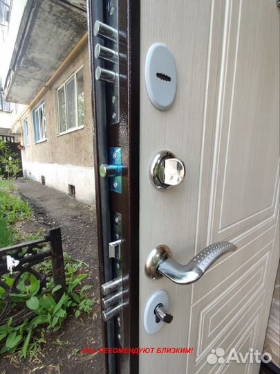 Толстая дверь входная с установкой