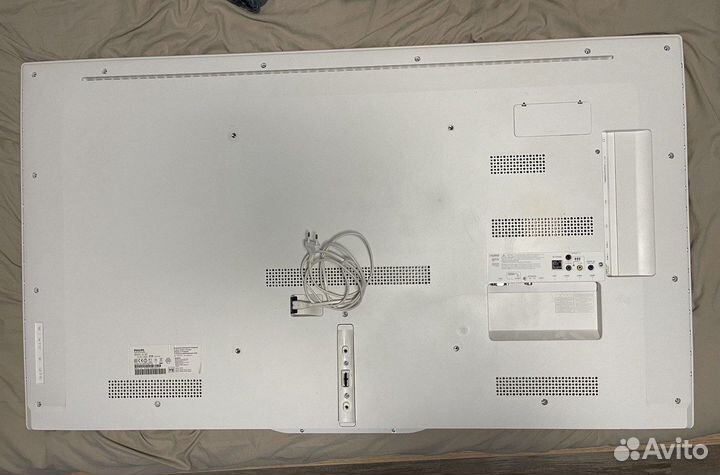 Телевизор Phillips 55 дюйvов SMART с функцией 3D