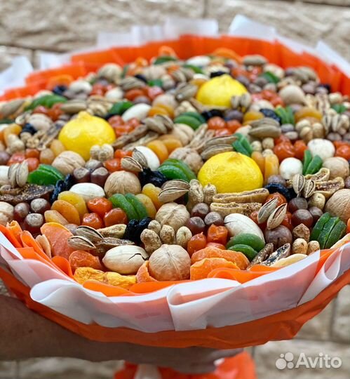 Букет из сухофруктов