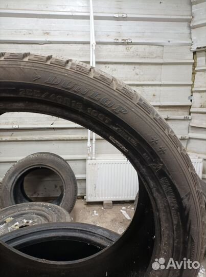 Dunlop Direzza B02 255/40 R19 100