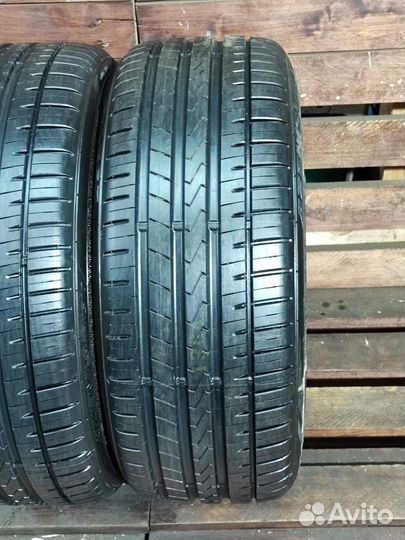 Falken Azenis FK-510 225/40 R19