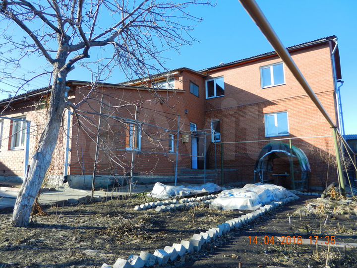 Дом 273 м² на участке 15 сот.