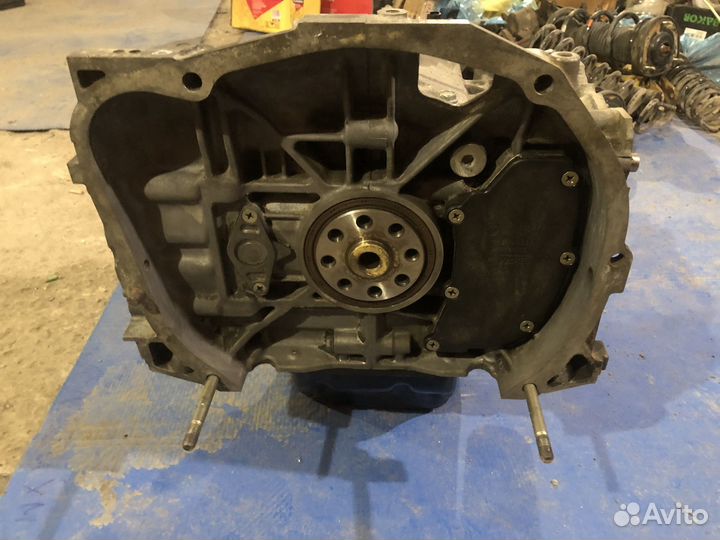 Блок двигателя subaru EJ20G