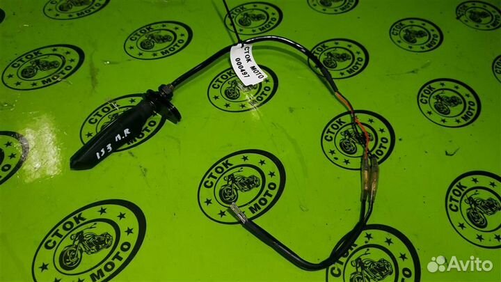 Поворотник передний правый Suzuki GSX-S1000