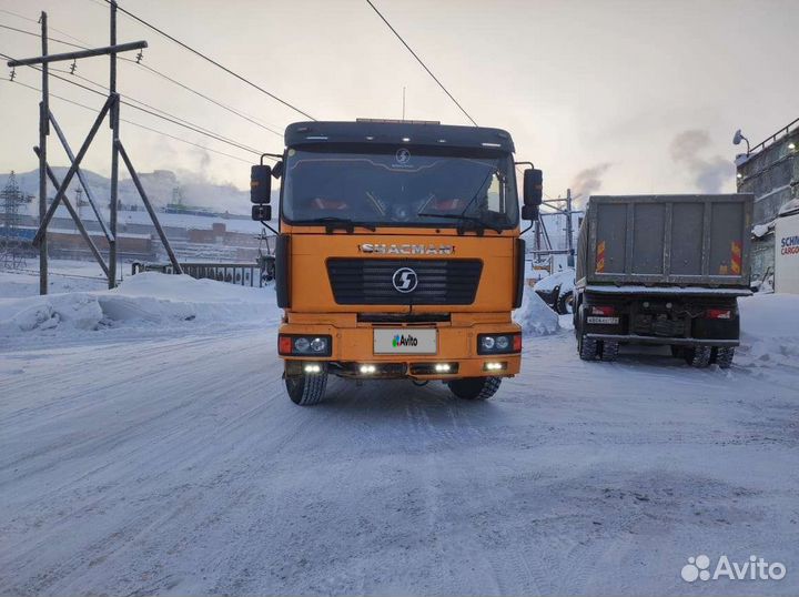 Shacman (Shaanxi) F2000, 2012