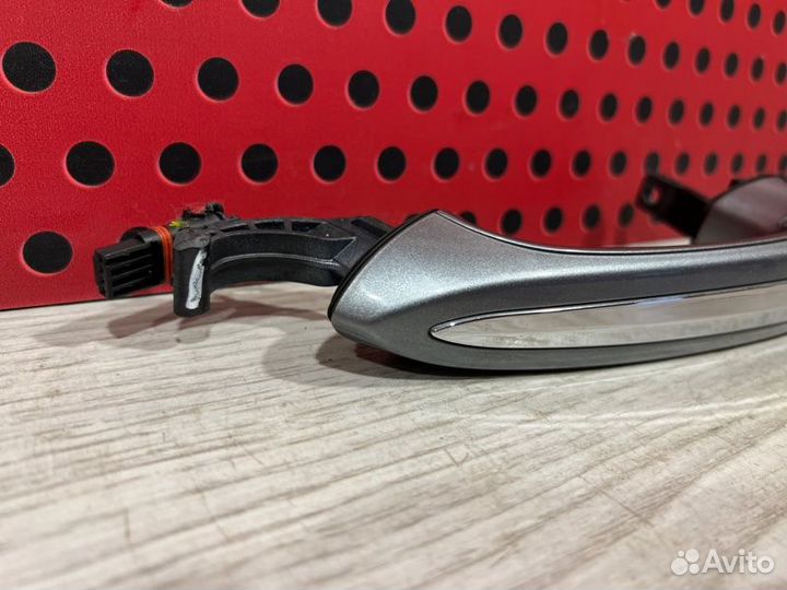 Ручка наружная задняя левая Bmw 5 G30 2017