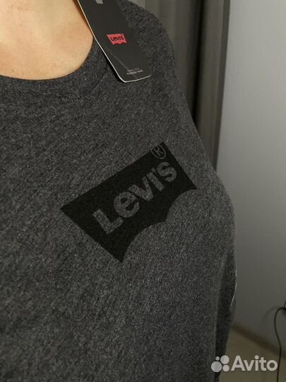 Футболка levis оргинал XL