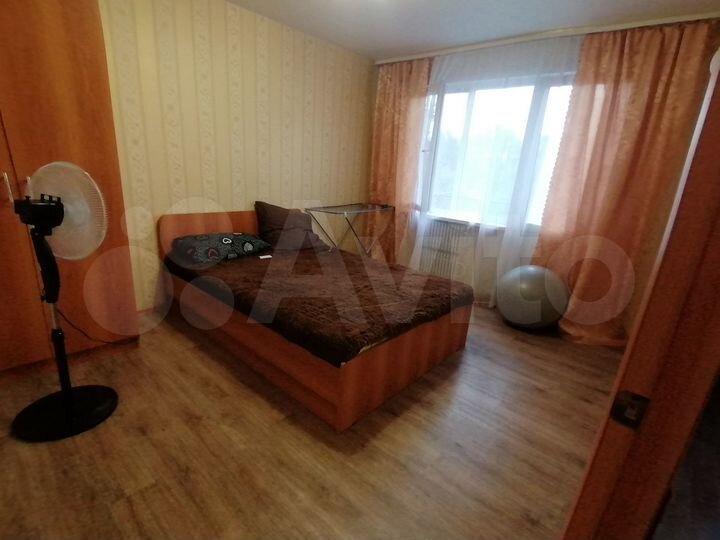 2-к. квартира, 43 м², 3/5 эт.