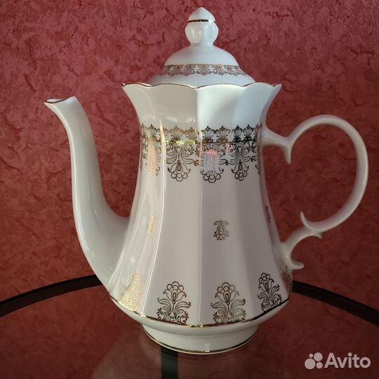 Новые заварочные чайники фарфор, стекло