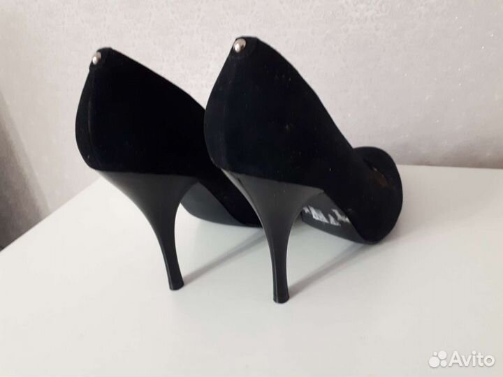 Туфли новые 40 размер