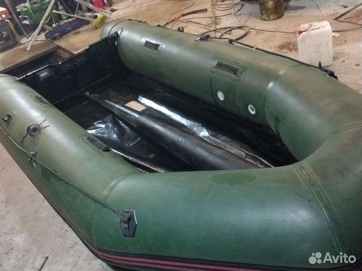 Лодка резиновая