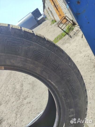 Gislaved Nord Frost 200 215/65 R16