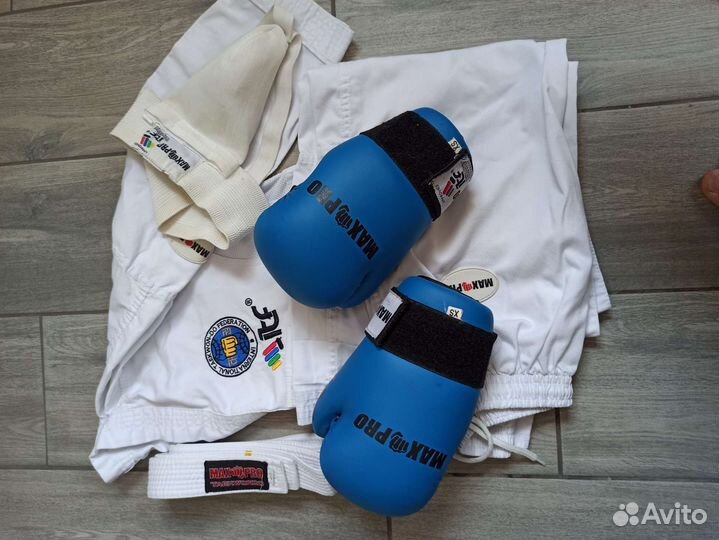 Экипировка для тхеквондо добок перчатки