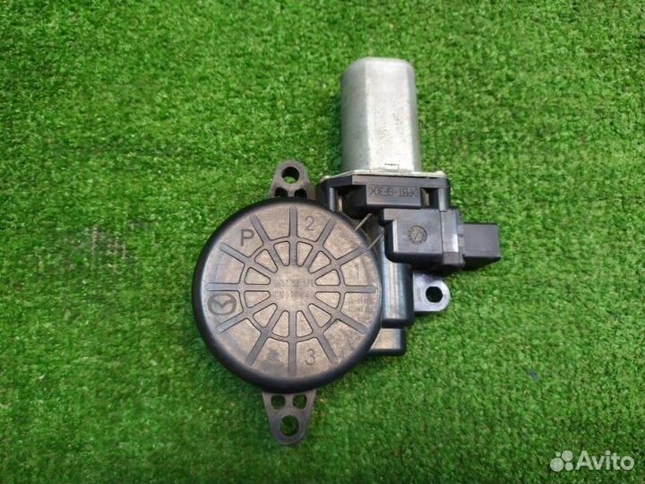 Мотор стеклоподъемника передний левый Mazda 6 2007