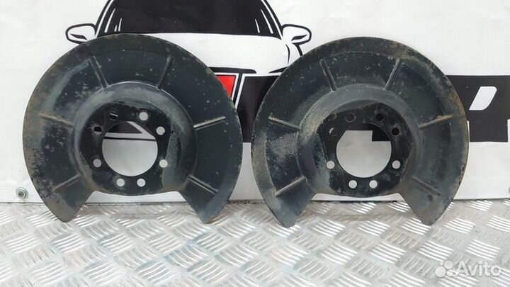 Пыльник тормозного диска Mazda 3 BK