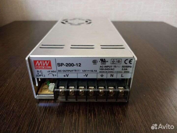 Блок питания mean well SP-200-12
