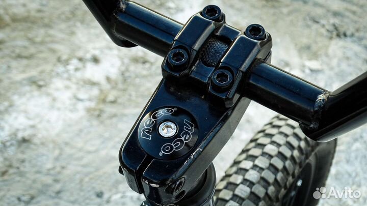 Трюковой велосипед bmx (бмх бейм)