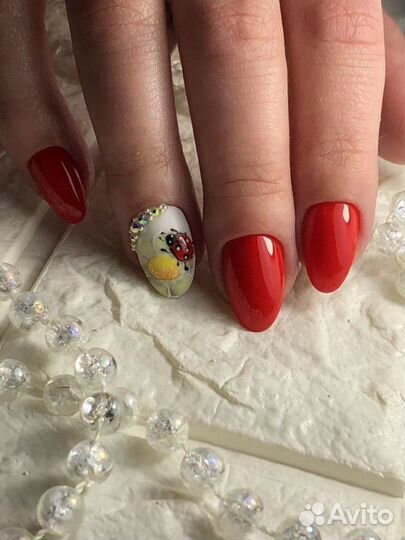 Маникюр, педикюр, наращивание ресниц