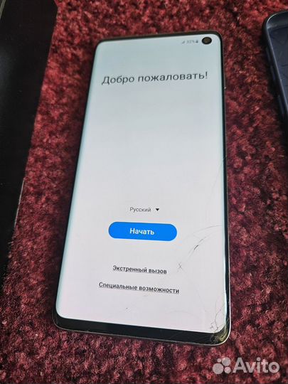 Samsung Galaxy S10, 8/128 ГБ