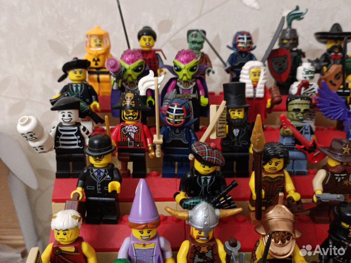 Lego минифигурки