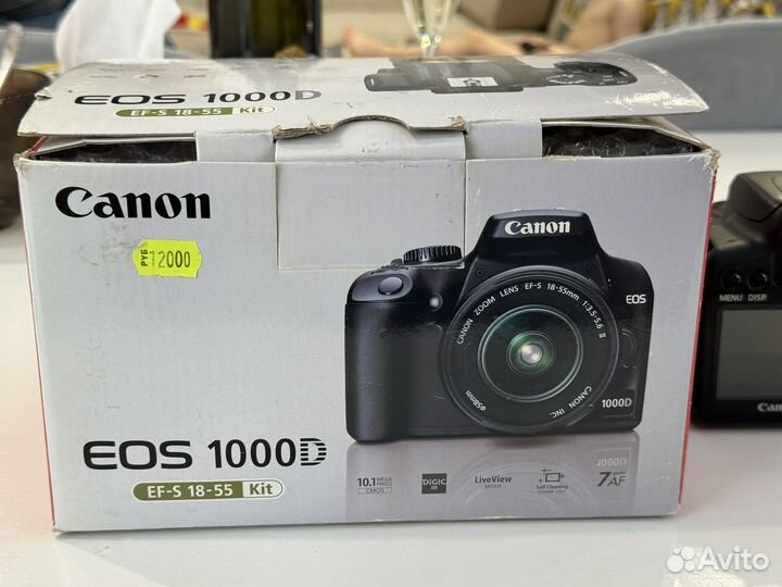 Фотоаппарат Canon EOS 1000D