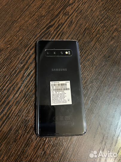 Samsung Galaxy S10, 8/128 ГБ